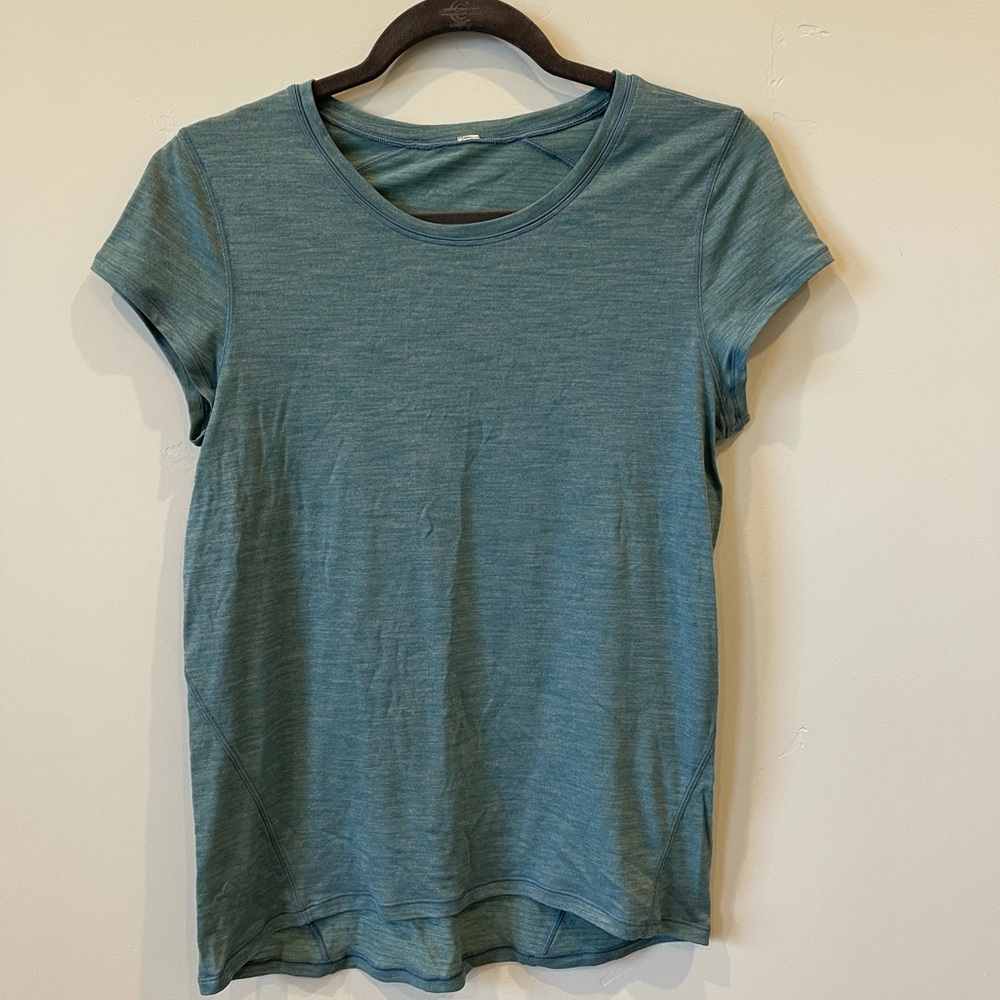 Lululemon shirt